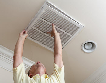 checking air fiter