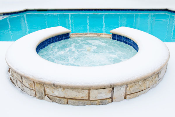 pool in winter depicting propane pool heating system to lengthen season